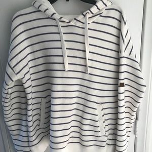 Roxy pullover hoodie